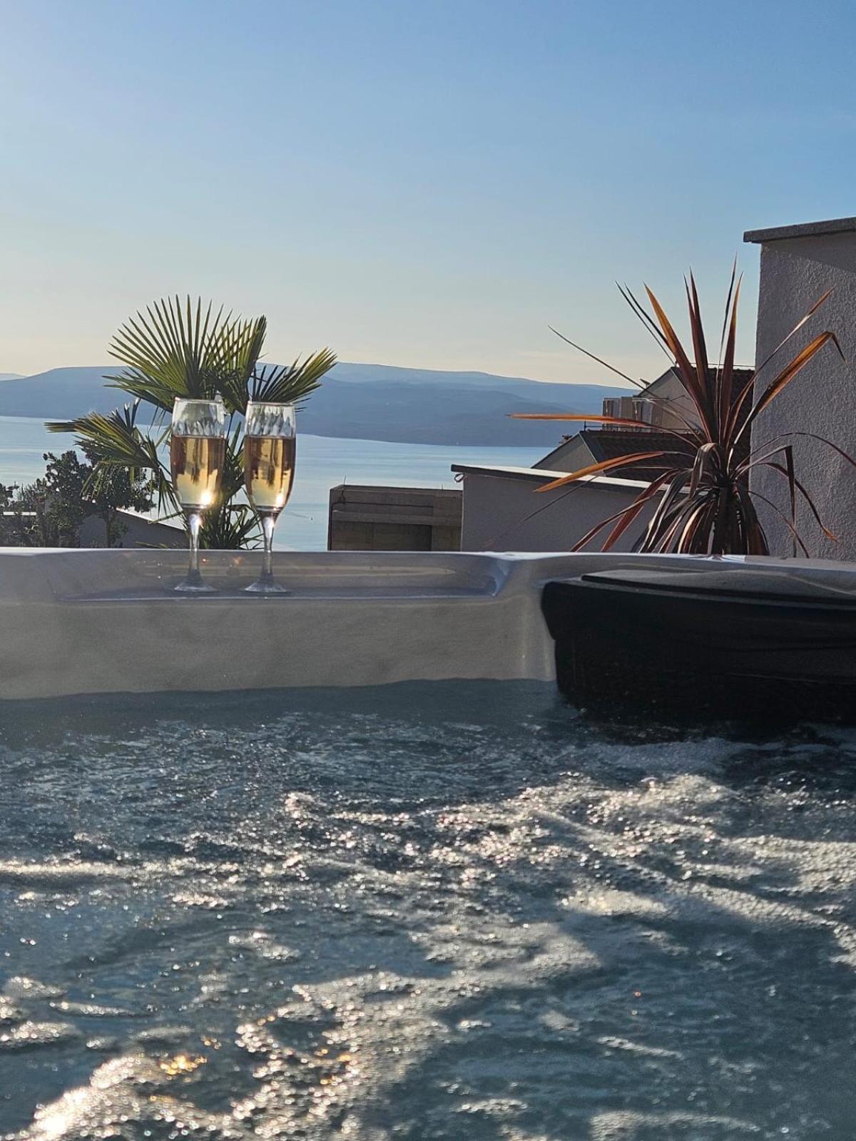 Apartman Koko With Private Jacuzzi マカルスカ エクステリア 写真