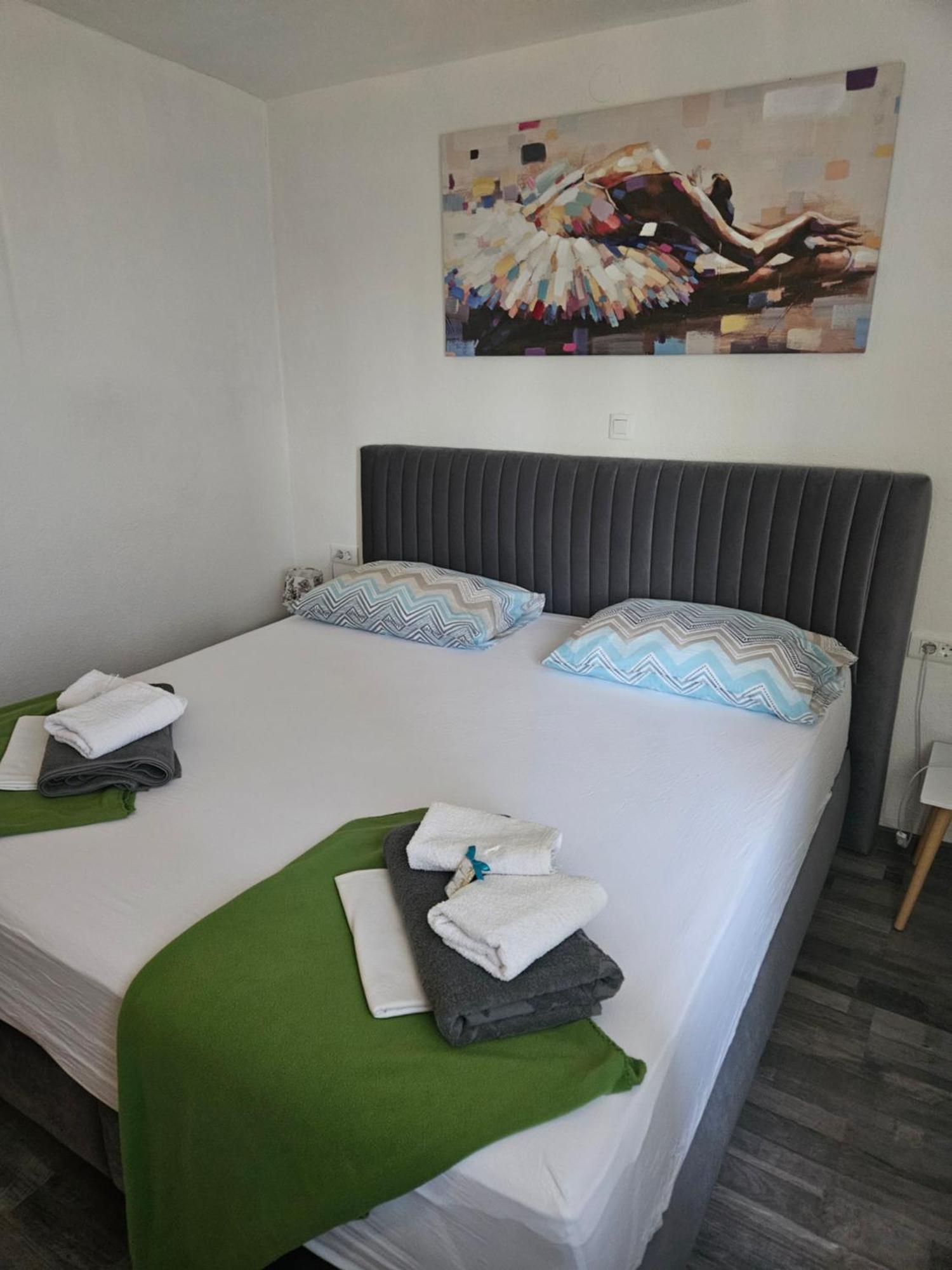 Apartman Koko With Private Jacuzzi マカルスカ エクステリア 写真