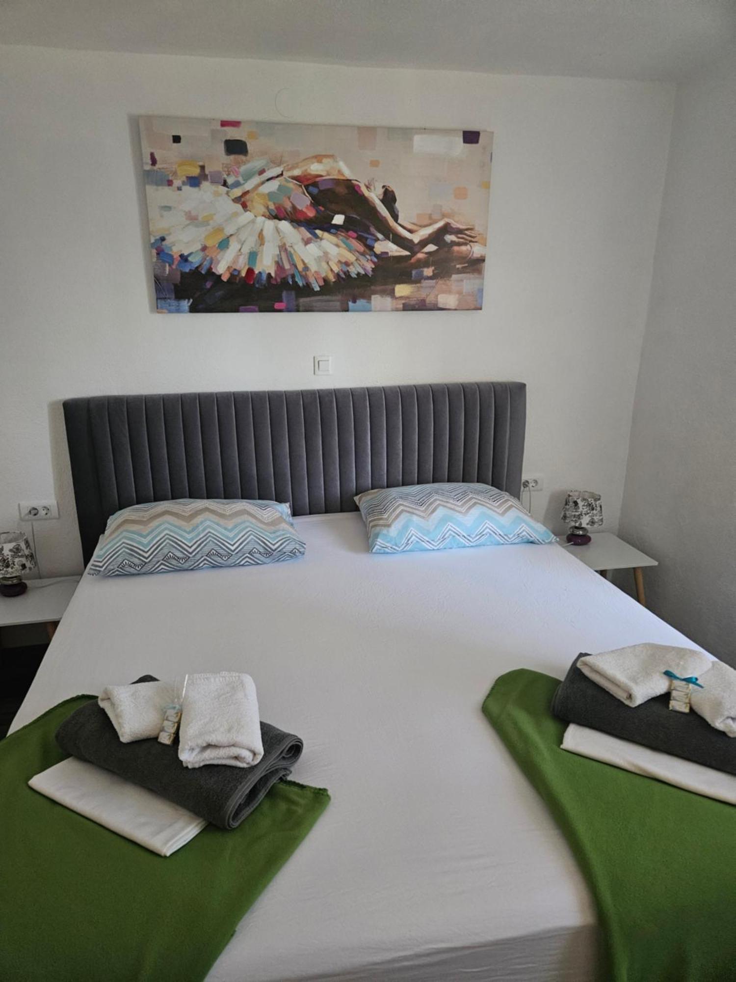 Apartman Koko With Private Jacuzzi マカルスカ エクステリア 写真