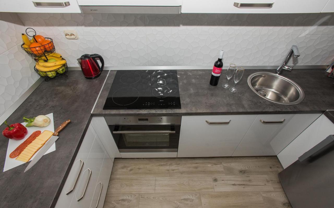 Apartman Koko With Private Jacuzzi マカルスカ エクステリア 写真
